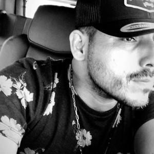 Meet your Posher, Zuni